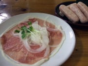 マキ場の丘は、福岡県北九州市で単品焼肉屋より美味い炭火焼肉食べ放題のお店です