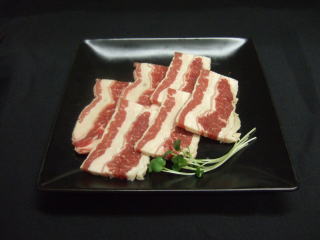 マキ場の丘は、福岡県北九州市で単品焼肉屋より美味い炭火焼肉食べ放題のお店です