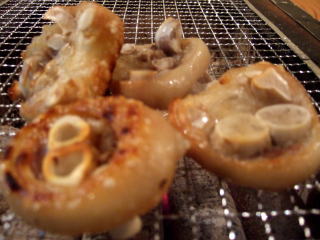 マキ場の丘は、福岡県北九州市で単品焼肉屋より美味い炭火焼肉食べ放題のお店です